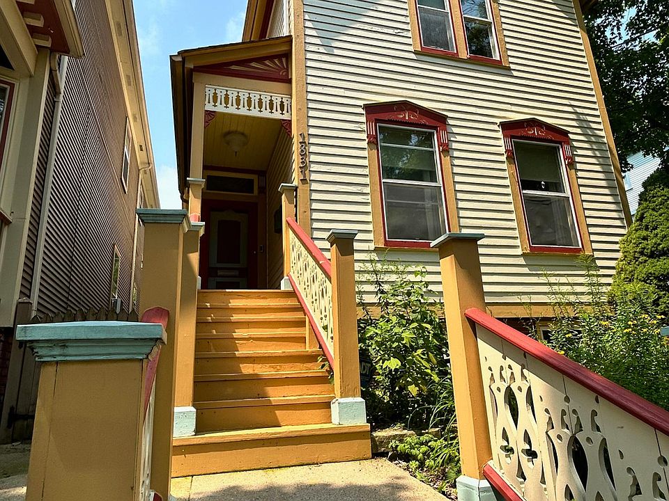 1st image of 1831 N 1st St