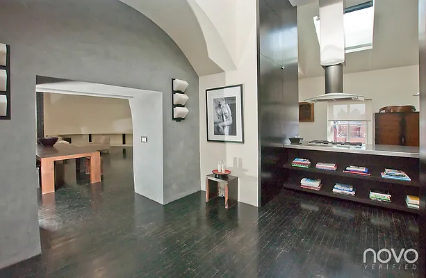 Sold by NOVO | media 39