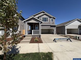 1343 Owl Ave, Woodburn, OR 97071