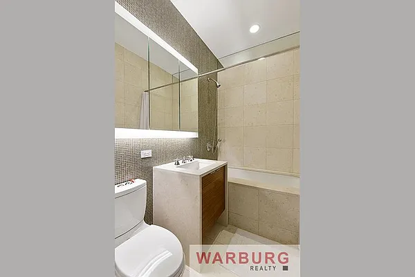 Sold by Warburg | media 8