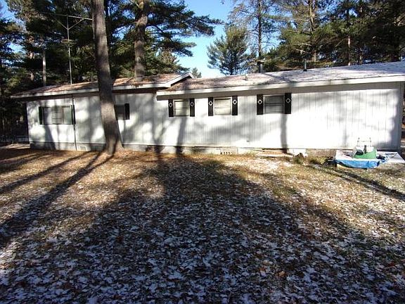 3rd image of 8135 Cottage Dr E