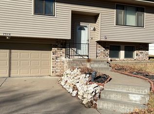 7516 Josephine St, La Vista, NE 68128