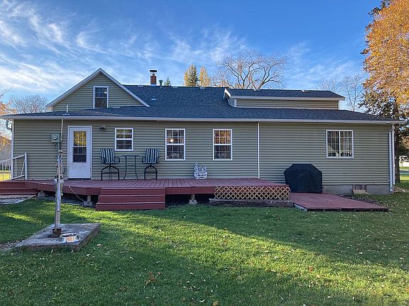 2nd image of 1114 Labree Ave N