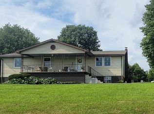8224 Bull Run Rd, Vinton, OH 45686