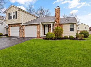 38 Flower Dale Cir, Rochester, NY 14626