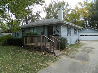 415 Pioneer Rd, Des Moines, IA 50315