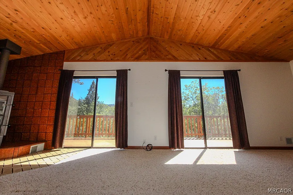 2 bed, 2.5 bath, 1680 sqft, $1,900 — Photo 4