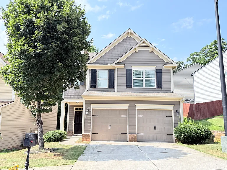 206 Highland Village Ln — Photo 1