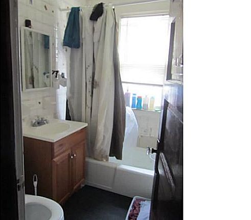 5th image of 816 Park St