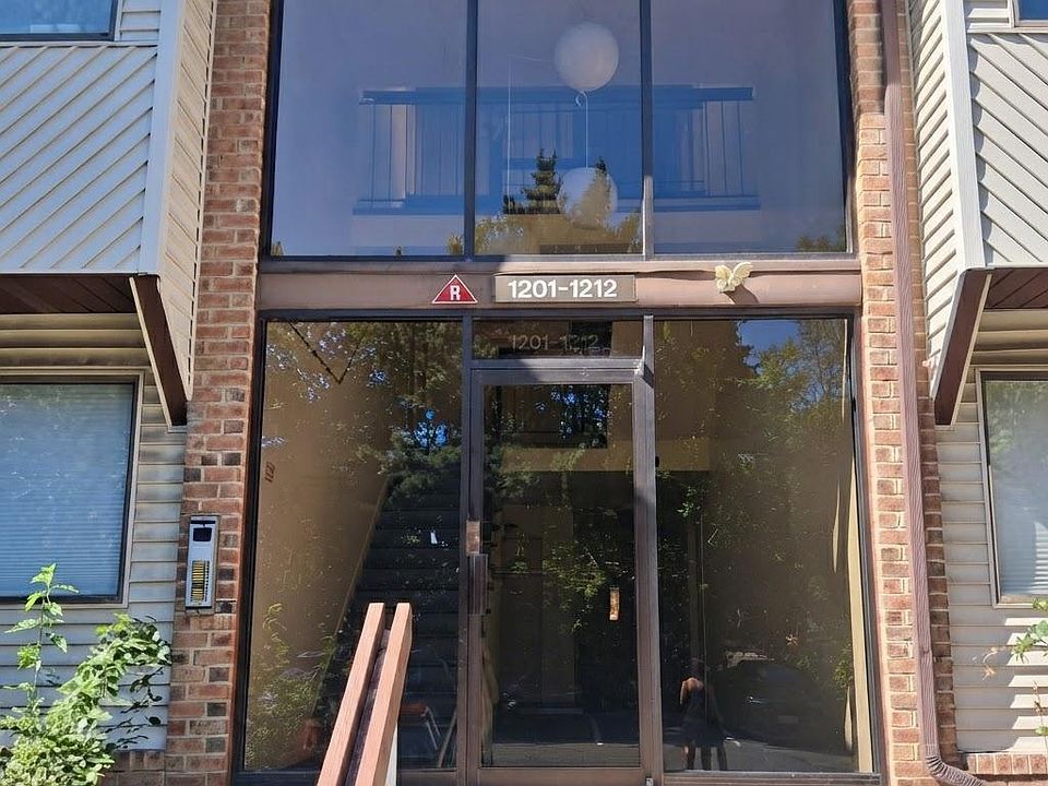 1st image of 1203 Edison Glen Ter