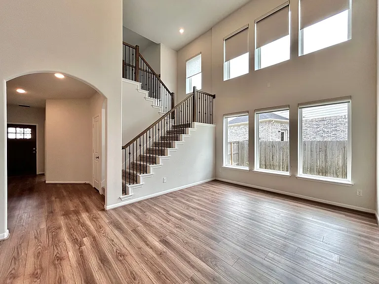 208 Azalea Springs Rd — Photo 10