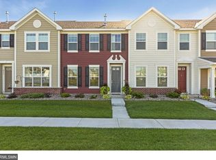 8399 Jonquil Ln N, Maple Grove, MN 55369