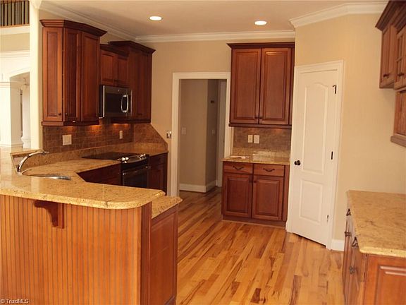 5th image of 632 Wigeon Dr