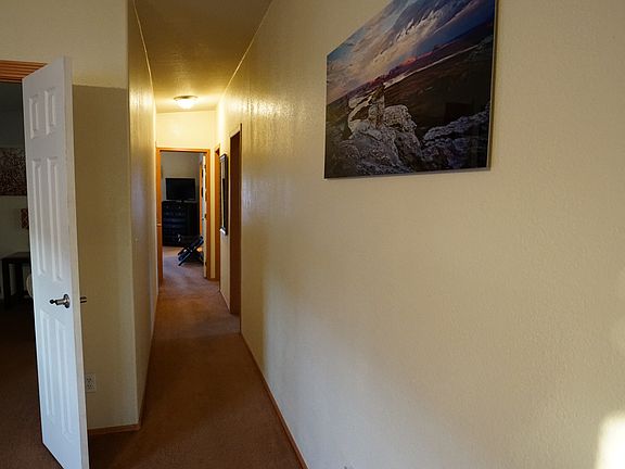 5th image of 865 Sandpiper Dr