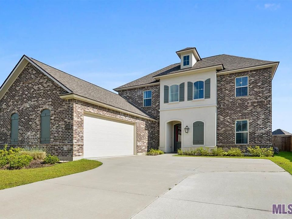 1st image of 36442 Belle Savanne Ave