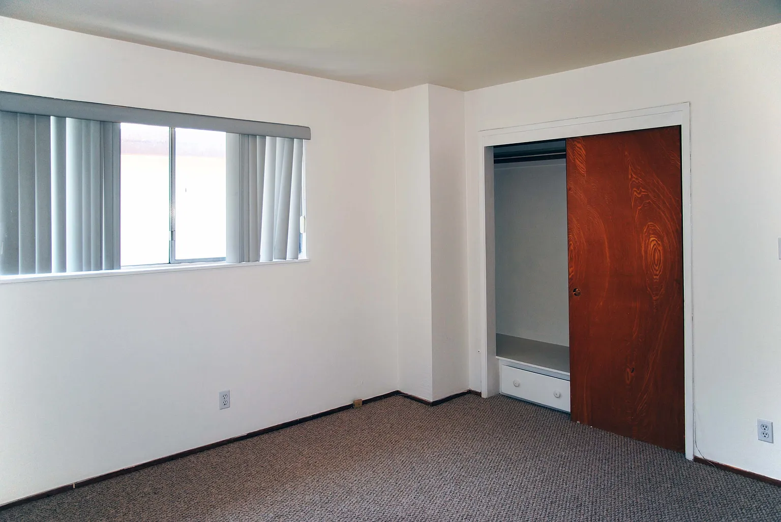 347 Haddon Rd #3 photo 1