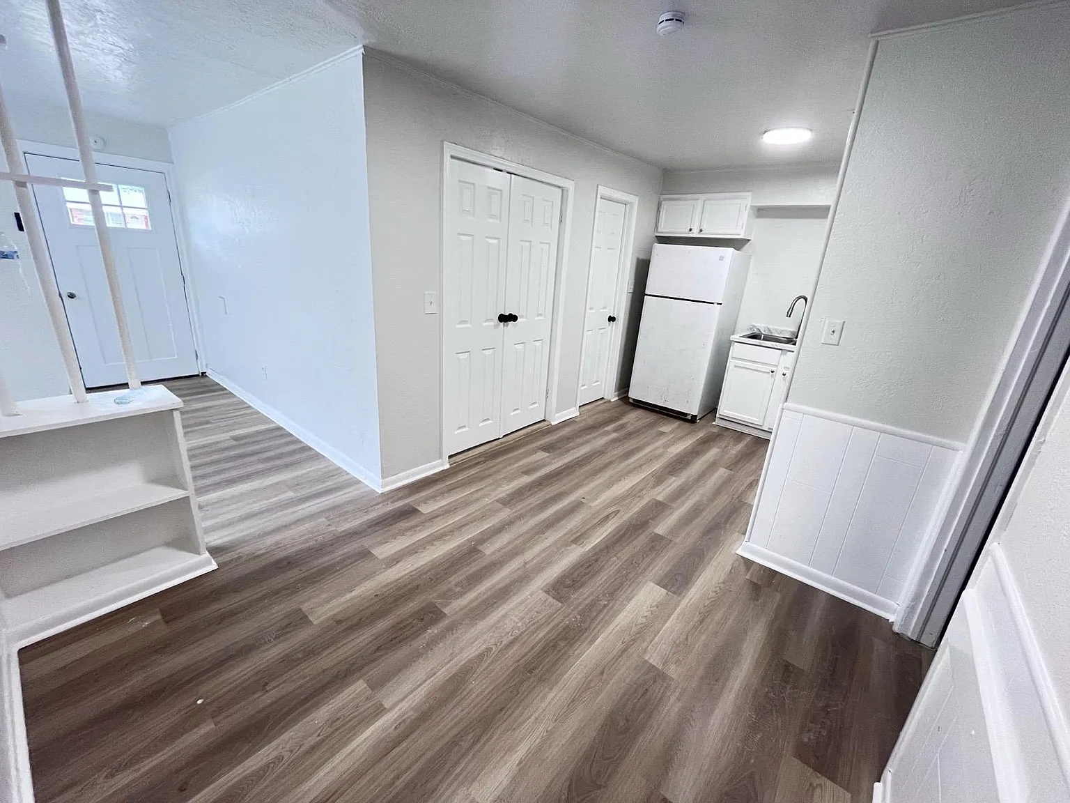3 bed, 1031 sqft, $900 — Photo 3