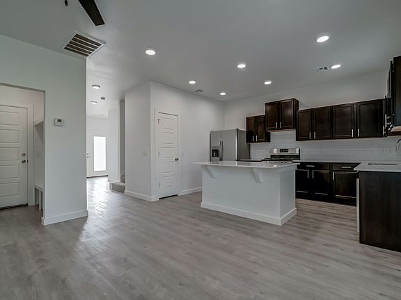 3rd image of 7901 NW 135th Ter