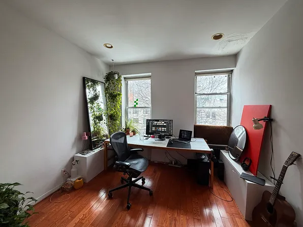 119 Hancock Street image 1 of 9