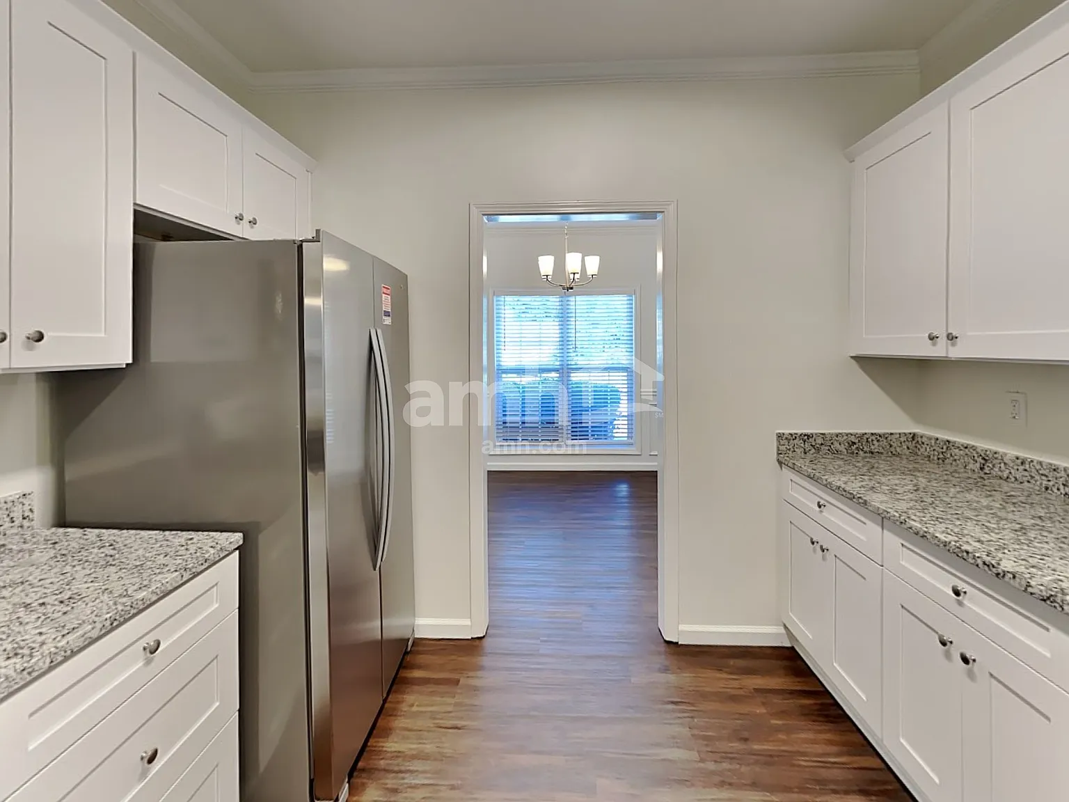 4 bed, 2.5 bath, 2226 sqft, $2,465 — Photo 3