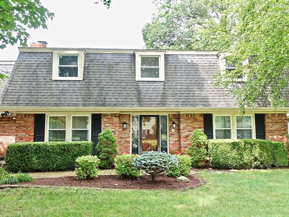1st image of 1909 N Brentwood Ln