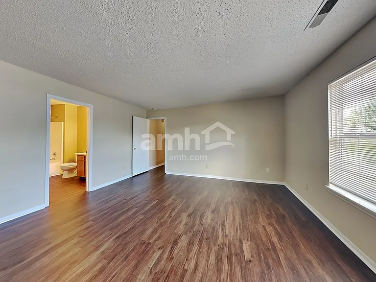 7650 Scatter Woods Ln — Photo 12