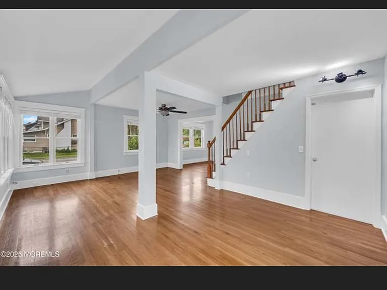 645 Campbell Ave — Photo 14