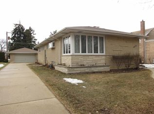 2320 S 14th Ave, North Riverside, IL 60546