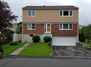 119 Adelphi Ave, Harrison, NY 10528