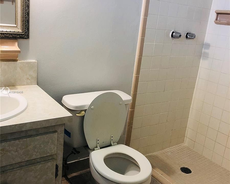 1st image of 5221 SW 43rd Ter #1-2