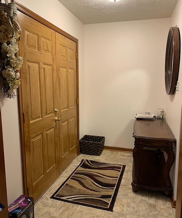1st image of 7207 Club Dr