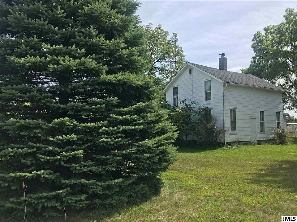 2nd image of 3701 County Farm Rd