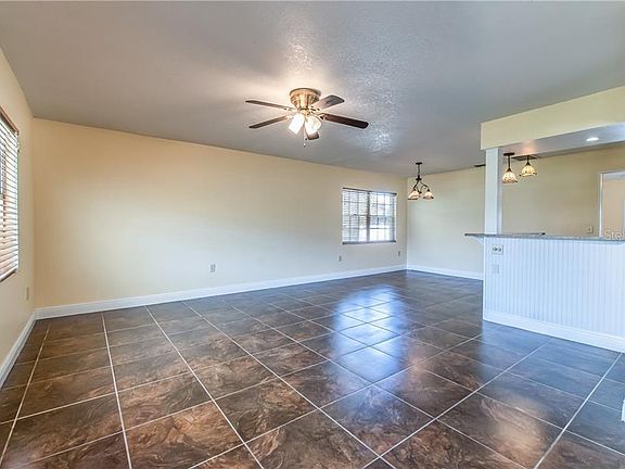 4th image of 3110 River Oaks Dr