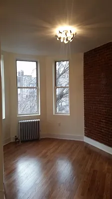 Rented by null | media 18