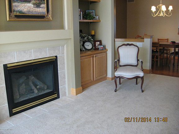 4th image of 14465 Freesia Way