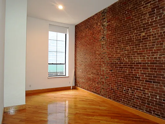 Rented by J Misrahi Realty Corp | media 72