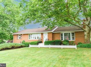 559 Meetinghouse Rd, Harleysville, PA 19438