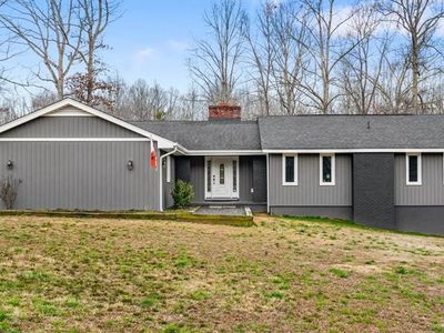 3900 E Lee St, Greensboro, NC, 27406