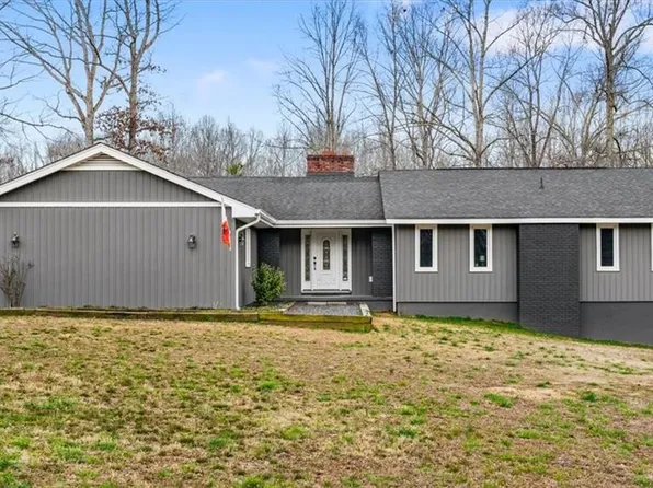 3900 E Lee St, Greensboro, NC 27406