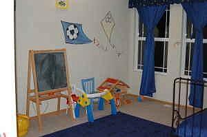 2nd image of 9904 223rd Pl NE