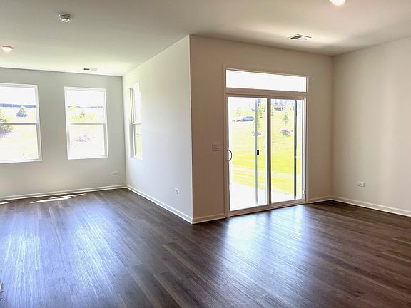 4th image of 1255 Wild Tulip Ct
