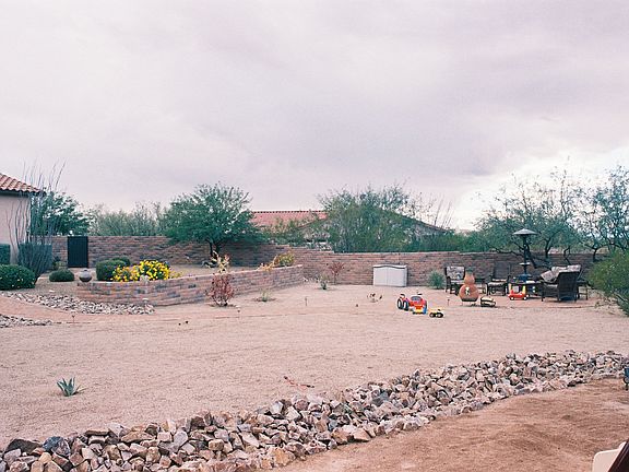 4th image of 8901 S Placita Nobleza
