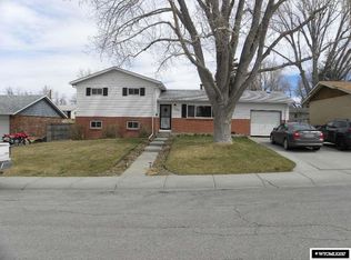 1261 Glenaire Dr, Casper, WY 82609
