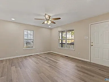 3103 Sonya Dr NW — Photo 6