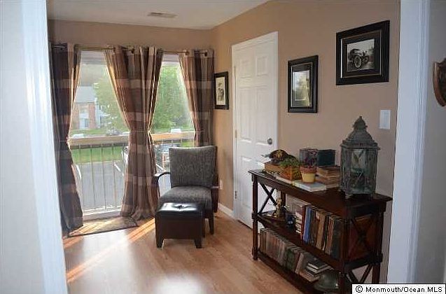 2nd image of 21 Augusta Court #6