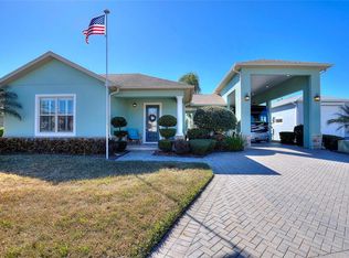 1030 Crossroads Dr, Polk City, FL 33868