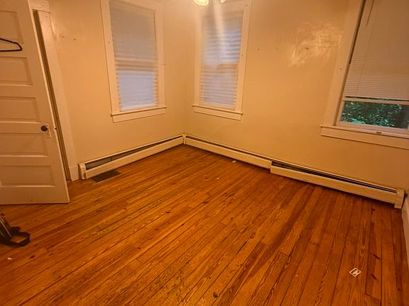 5th image of 95 Lake Ave #2