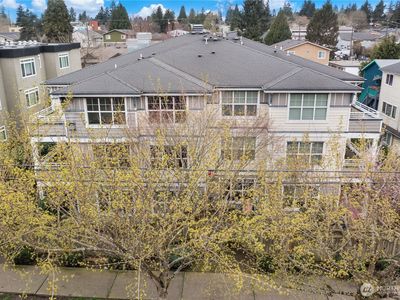 10549 Stone Avenue N #202, Seattle, WA, 98133