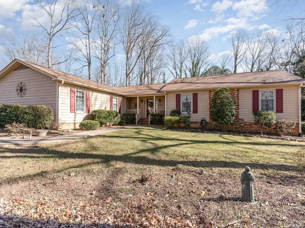 5416 Fairoaks Rd, Durham, NC 27712