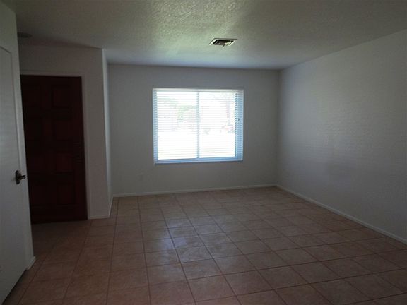 5th image of 11230 E 37th Pl Unit 126